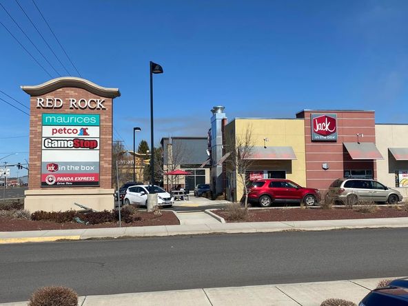 2036 NW Canal Blvd, Redmond, OR 97756